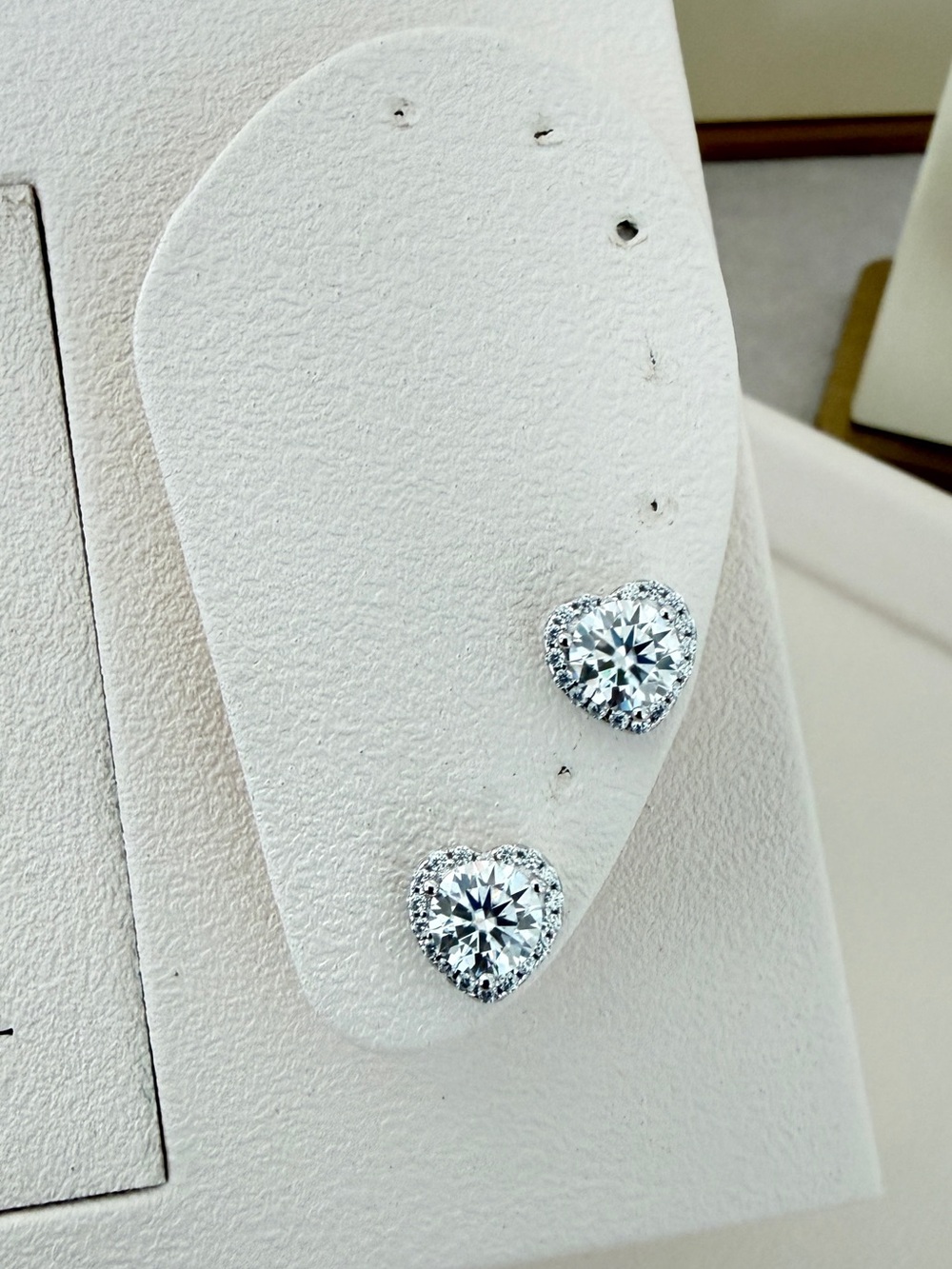 S925 Moissanite Heart Halo Diamond Studs